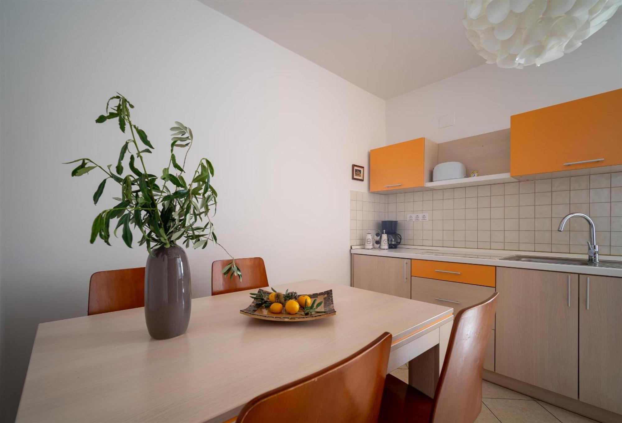 Apartments Valbruna Rovinj Exterior photo