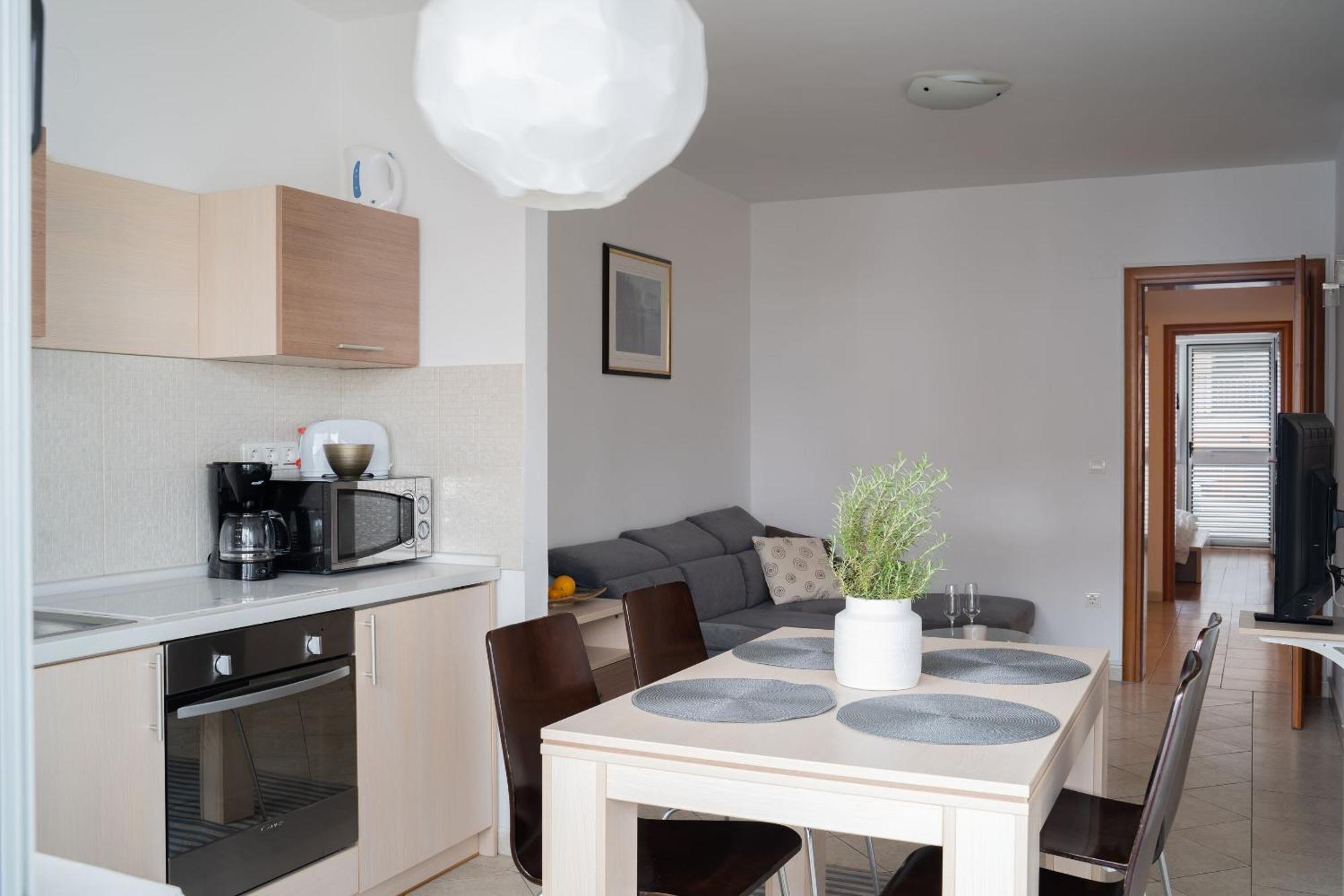 Apartments Valbruna Rovinj Exterior photo