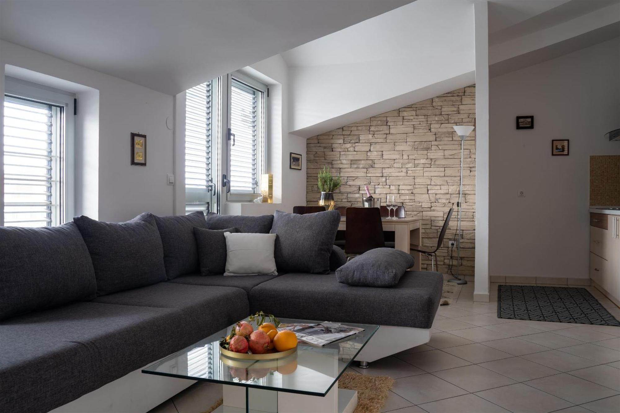 Apartments Valbruna Rovinj Exterior photo