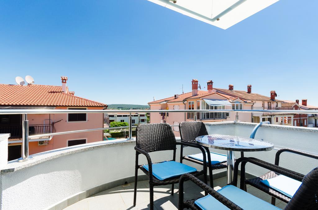 Apartments Valbruna Rovinj Exterior photo